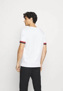 Pier One Meilleure qualité T-shirt imprimé t-shirts col rond homme -Promos Pier One Boutique 02a47e9d9b714e1d9a5190474b1464f8
