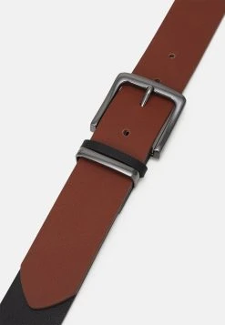 Prix De Lancement Pier One 2 PACK - Ceinture ceintures boucle ardillon homme -Promos Pier One Boutique 037f4b11acef4528b0684e9f9afcfee3