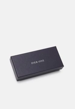 Pier One Vendre SET - Noeud papillon pochettes de costume floral homme -Promos Pier One Boutique 03afcd2bd0ab45e8a2c6305a31a46670