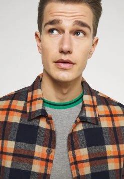 Pier One Prix Abordable T-shirt imprimé t-shirts col rond homme 12 Pier One Prix Abordable T-shirt imprimé t-shirts col rond homme -Promos Pier One Boutique 06d92455f583470198a60f94b5f27168