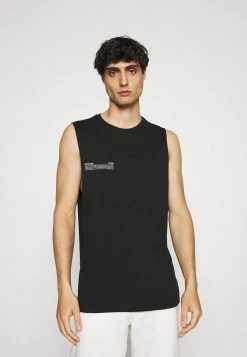 Pier One 3 PACK - Débardeur Prix De Lancement t-shirts col rond homme 15 Pier One 3 PACK - Débardeur Prix De Lancement t-shirts col rond homme -Promos Pier One Boutique 079d3d2d13a64c639bb060c6329ef119