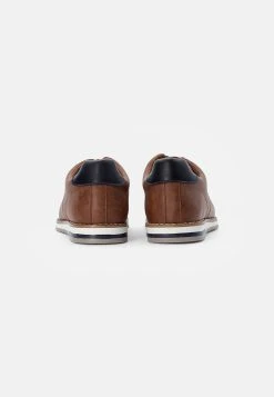 Prix Sympa Pier One Chaussures à lacets derbies, richelieus & chaussures bateau rond homme -Promos Pier One Boutique 09216a4fcb3e4b0f82cdecb04180691e