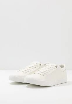 Pier One Baskets basses qualité absolue sneakers rond homme -Promos Pier One Boutique 0b2d142bd5264e198dc35aec1ac8575f