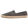 Pier One UNISEX - Espadrilles Prix Refroidis chaussures basses rond homme 1 Pier One UNISEX - Espadrilles Prix Refroidis chaussures basses rond homme -Promos Pier One Boutique 0ea04fc32ec34e2fbbefd3430809b363 1