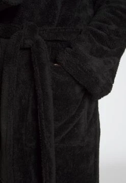 Prix Exclusifs Pier One Peignoir sous-vêtements & chaussettes capuche homme -Promos Pier One Boutique 0f1fe571c84049c9b7ec50f28f894b6f