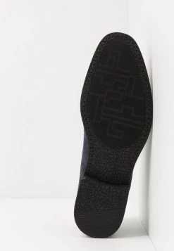 Pier One Derbies & Richelieus Prix Équitable chaussures de ville rond homme -Promos Pier One Boutique 0f329284cfbf4078b1faf88611a770bc