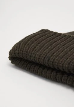 Soldes Pier One 3 PACK UNISEX - Bonnet casquettes, bonnets et chapeaux chin&eacute; -Promos Pier One Boutique 122ae2a604e04a33bd6c28fbbb6d2af3