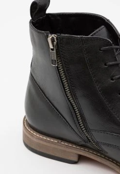 Pier One Prix Dynamité Bottines à lacets boots et bottes rond homme 14 Pier One Prix Dynamité Bottines à lacets boots et bottes rond homme -Promos Pier One Boutique 12f9e6f426ea48b8b1b5f9abf0cfff31