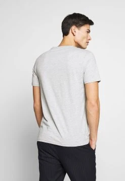 Pier One T-shirt basique Soldes t-shirts col en v homme -Promos Pier One Boutique 137cdeedf76a4a55a43e956fd168b9b2