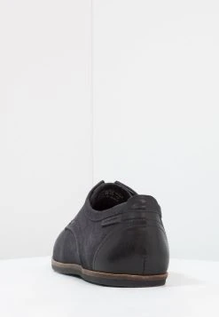 Pier One Marchandise de première qualité Chaussures à lacets derbies et richelieus rond homme -Promos Pier One Boutique 1569769998d84c00b4b9fb4560238960