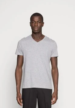 Prix Préférentiel Pier One 3 PACK - T-shirt basique t-shirts col en v homme 15 Prix Préférentiel Pier One 3 PACK - T-shirt basique t-shirts col en v homme -Promos Pier One Boutique 15eeaef095064169914d742b2f1ea000