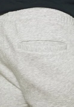 Pier One Pantalon de survêtement Prix De Rêve pantalons normale homme -Promos Pier One Boutique 16a28e749491439da6d862b7d87d10f0