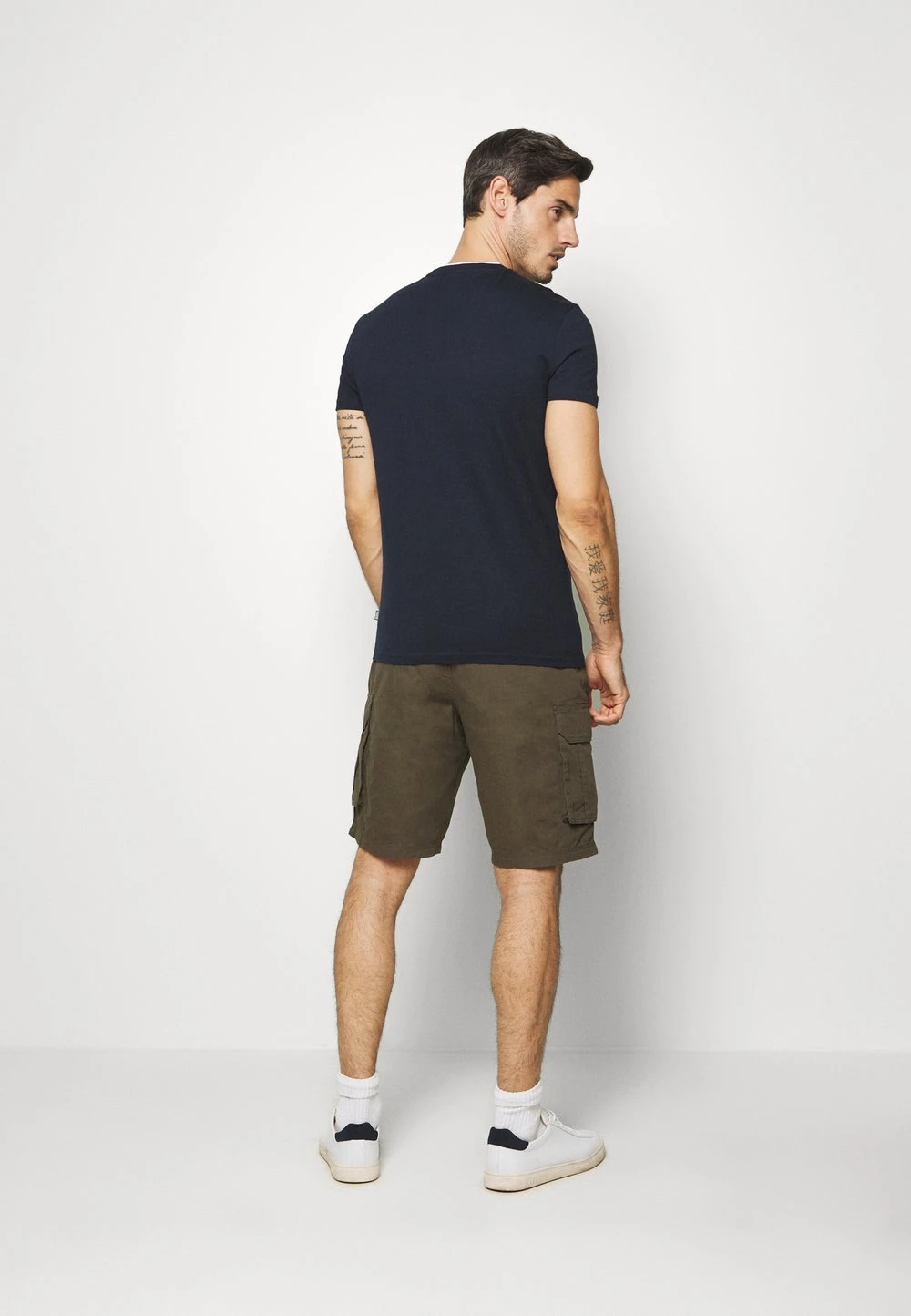 Pier One qualité absolue T-shirt basique t-shirts & polos col rond homme 5 Pier One qualité absolue T-shirt basique t-shirts & polos col rond homme – Image 3