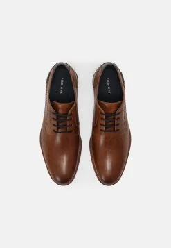Prix Acceptable Pier One Derbies derbies et richelieus rond homme -Promos Pier One Boutique 16c5df3fccc1494aa4e3b91b57d7d583