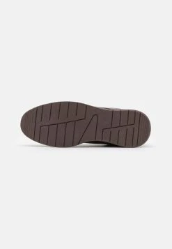 Pier One Promos Chaussures à lacets derbies, richelieus & chaussures bateau rond homme -Promos Pier One Boutique 1a7b9b4d884f417080debb0f8f1910fd