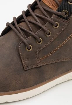 Prix Compétitif Pier One Baskets montantes baskets & sneakers rond homme 15 Prix Compétitif Pier One Baskets montantes baskets & sneakers rond homme -Promos Pier One Boutique 1c0af372ec504270becb5aec591c9810