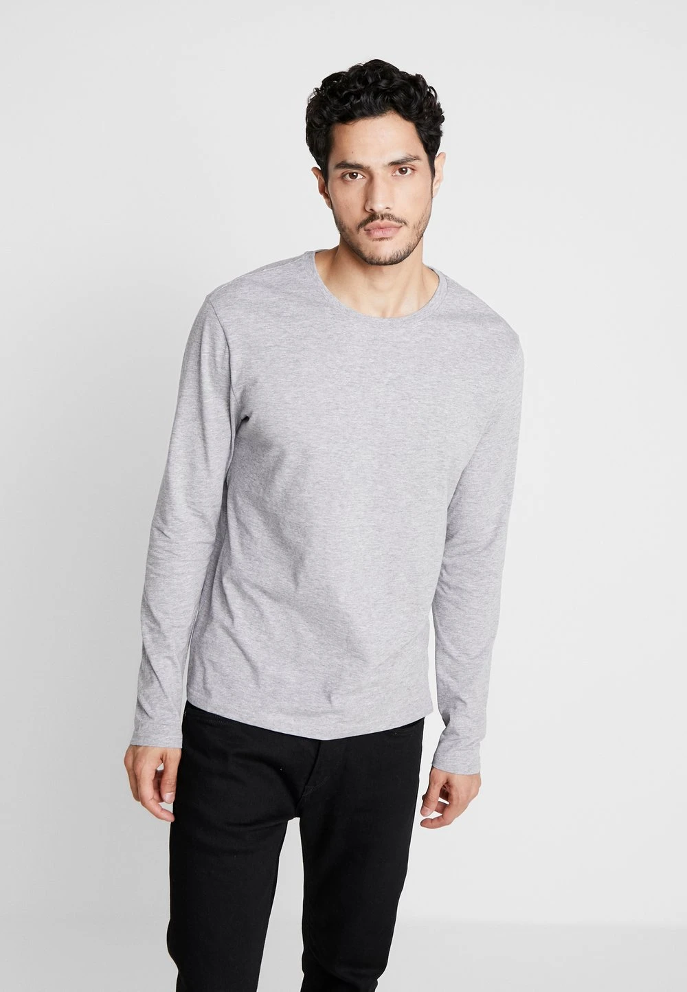 Qualité garantie 100% Pier One T-shirt à manches longues t-shirts col rond homme 3 Qualité garantie 100% Pier One T-shirt à manches longues t-shirts col rond homme