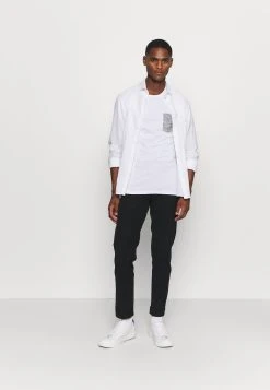 Pier One T-shirt imprimé Prix Sacrifiés t-shirts col rond homme -Promos Pier One Boutique 1d878366b9d64b15a2972aceec8aabb1