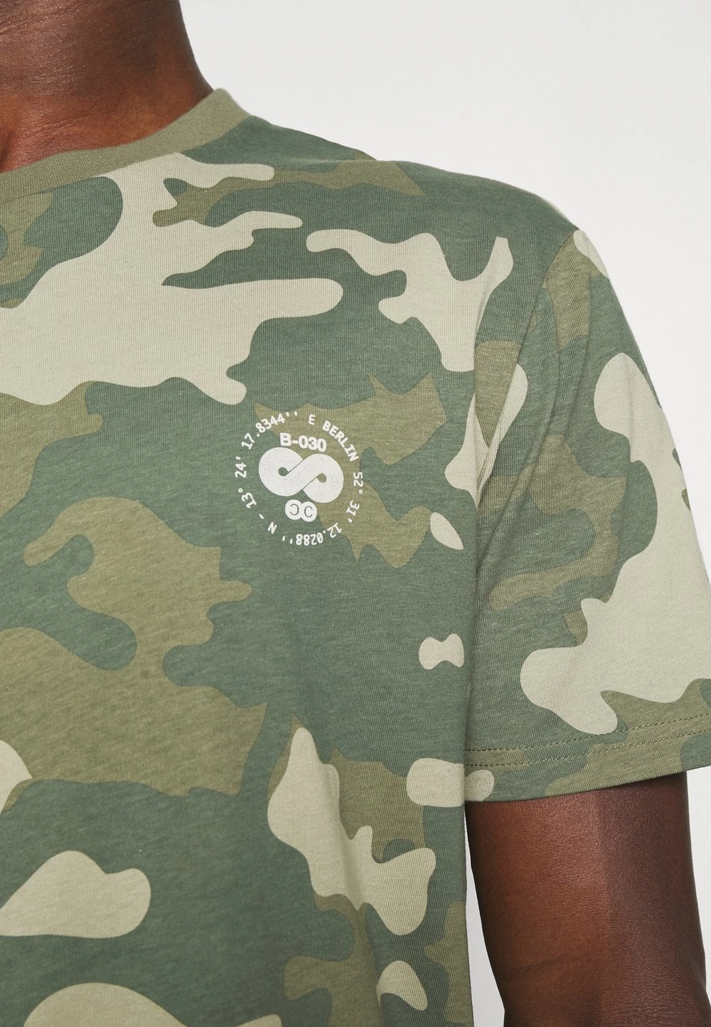 Pier One Prix Accessible T-shirt imprimé t-shirts col rond homme 8 Pier One Prix Accessible T-shirt imprimé t-shirts col rond homme – Image 6