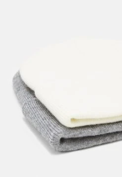 Pier One 2 PACK UNISEX - Bonnet Un Tarif Préférentiel casquettes, bonnets et chapeaux chin&eacute; -Promos Pier One Boutique 1f4b87b05aa84920b52c64cb2f027e5b