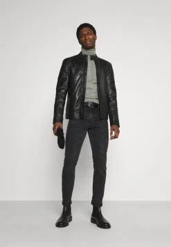 Pier One Prix RĂ©duit 2 PACK - Pullover pulls & gilets col roulé homme