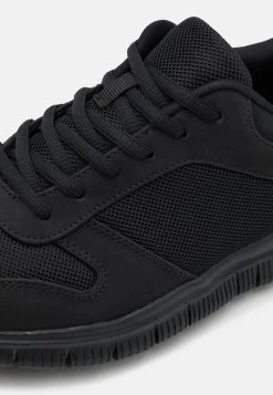 Pier One UNISEX - Baskets basses Meilleur Prix Garanti baskets & sneakers rond -Promos Pier One Boutique 2133cf5f73ea4ffc91fe788fa3fdb2d6