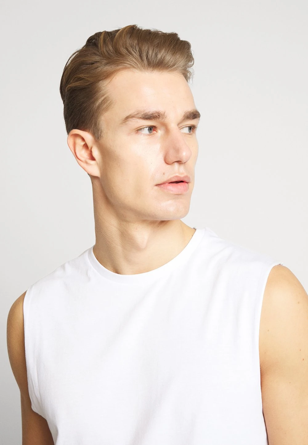 Pier One 3 PACK - T-shirt basique Bonne Qualité t-shirts & polos col rond homme 8 Pier One 3 PACK - T-shirt basique Bonne Qualité t-shirts & polos col rond homme – Image 6