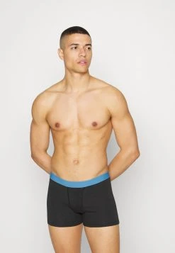 Pier One 12 PACK - Shorty Meilleure qualité sous-vêtements & chaussettes normale homme 12 Pier One 12 PACK - Shorty Meilleure qualité sous-vêtements & chaussettes normale homme -Promos Pier One Boutique 22a2d97d028f4bd19f3427800342e633