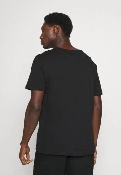 Pier One Prix Accessible THERAPY BIKE EMBRO - T-shirt basique t-shirts col rond homme 11 Pier One Prix Accessible THERAPY BIKE EMBRO - T-shirt basique t-shirts col rond homme -Promos Pier One Boutique 2474ce1f95c3496f9a65b1403b81fbc9