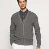 Pier One Authentique 100% Gilet pulls et gilets col en v profond homme 1 Pier One Authentique 100% Gilet pulls et gilets col en v profond homme -Promos Pier One Boutique 251ad0fbcbbc48b391fec3e32204aac2