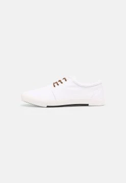 Prix Malin Pier One UNISEX - Baskets basses sneakers rond