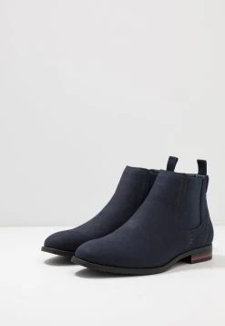 Prix Légers Pier One Bottines bottes rond homme -Promos Pier One Boutique 25d46292d41b4699b696aa93192825a3