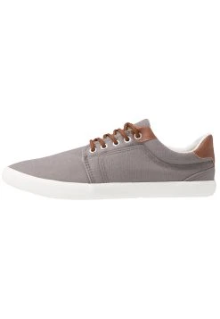 Prix Avantageux Pier One UNISEX - Baskets basses sneakers rond -Promos Pier One Boutique 278a90c8afed4b9bb9212504ffcc23ca 1