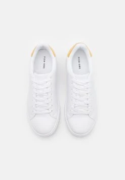 Pier One UNISEX - Baskets basses Faible Prix baskets & sneakers rond 11 Pier One UNISEX - Baskets basses Faible Prix baskets & sneakers rond -Promos Pier One Boutique 28184df6b3d14e82806c33345f906ac4