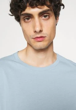 Pier One Vendre Pyjama pyjamas normale homme -Promos Pier One Boutique 2963ebe7df5b4869b39b57248e2bd07a