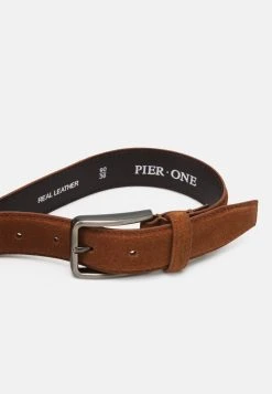 Prix Accessible Pier One LEATHER UNISEX - Ceinture ceintures boucle ardillon -Promos Pier One Boutique 2a7a4da287ac4e3aa1f4ad0c94503e0d