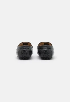 Pier One Mocassins Prix Incroyables mocassins et loafers rond homme -Promos Pier One Boutique 2a9842467f424725ab2f8af76b380dee