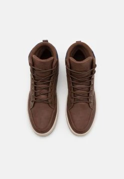 Pier One Prix Incroyables Baskets montantes baskets & sneakers rond homme 11 Pier One Prix Incroyables Baskets montantes baskets & sneakers rond homme -Promos Pier One Boutique 2c1a79fa834b48a181f0ce8a2f9023c2