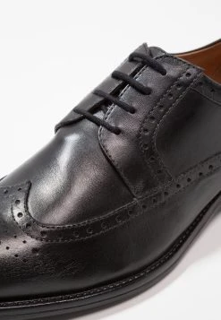 Pier One Réduction LEATHER - Derbies & Richelieus chaussures de ville rond homme 13 Pier One Réduction LEATHER - Derbies & Richelieus chaussures de ville rond homme -Promos Pier One Boutique 2c8b13e654a34f6e889e607a4cc2da04