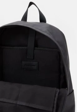 Pier One UNISEX - Sac à dos Petit Prix sacs compartiment pour pc portable 8 Pier One UNISEX - Sac à dos Petit Prix sacs compartiment pour pc portable -Promos Pier One Boutique 2df2f20abba04c7aa1969d2db1cd10e7