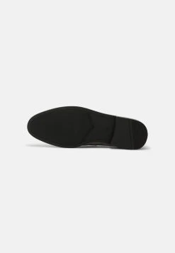Pier One Mocassins Prix Sympa mocassins et loafers rond homme -Promos Pier One Boutique 2ea976246e604dc586ef9b967b0ea9d6