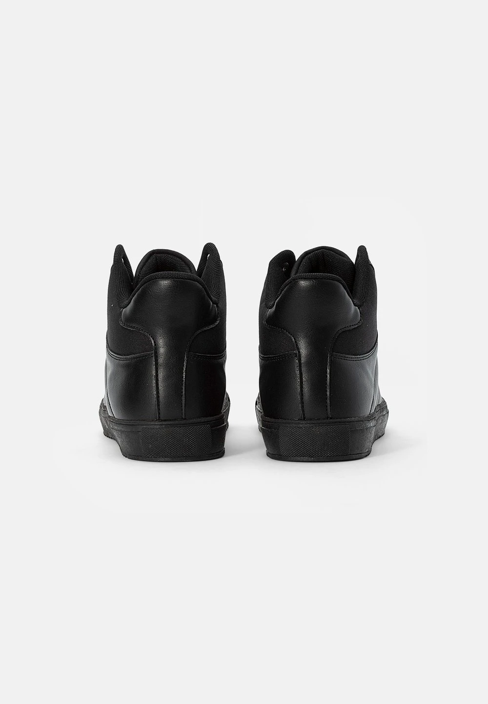 Pier One Baskets montantes Prix Sacrifiés baskets & sneakers rond unisex 5 Pier One Baskets montantes Prix Sacrifiés baskets & sneakers rond unisex – Image 3