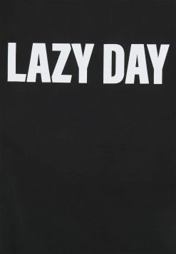 Pier One Qualité garantie 100% Haut de pyjama pyjamas col rond homme 10 Pier One Qualité garantie 100% Haut de pyjama pyjamas col rond homme -Promos Pier One Boutique 2f07b72c292d4a5a81f1b4b7141ad2d4