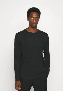 Bon Rapport Coût-Efficacité Pier One 3 PACK - T-shirt à manches longues t-shirts col rond homme -Promos Pier One Boutique 2f9f6b55af2d4174a4c10ae424b84bbe