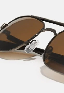 Pier One Prix Refroidis Lunettes de soleil aviateur homme 9 Pier One Prix Refroidis Lunettes de soleil aviateur homme -Promos Pier One Boutique 30c3ef9e481f49758bfe246ef412f150