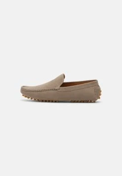Pier One Mocassins Prix Avantageux chaussures basses rond homme -Promos Pier One Boutique 3156126df6c545a4803d25871c17f775