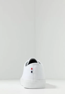 Pier One Qualité garantie 100% UNISEX - Baskets basses baskets & sneakers rond -Promos Pier One Boutique 334b69e2e2ca4b87851fc04483aca757