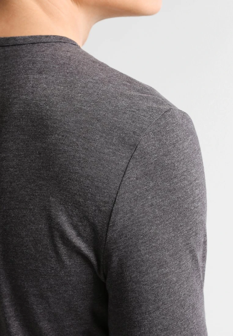 Pier One Prix Jamais Vus T-shirt à manches longues t-shirts & polos col tunisien homme 7 Pier One Prix Jamais Vus T-shirt à manches longues t-shirts & polos col tunisien homme – Image 5