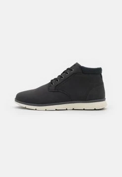 Pier One Chaussures Ă lacets Prix dâAmis derbies, richelieus & chaussures bateau rond homme