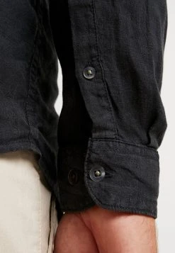 Pier One Assurance De l’Authenticité Chemise chemises col kent homme 17 Pier One Assurance De l’Authenticité Chemise chemises col kent homme -Promos Pier One Boutique 3476817e38aa487b9c85dc9d3272864a